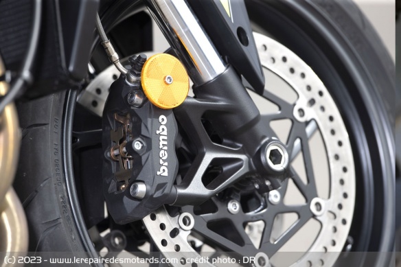 Freins Brembo Triumph Street Triple 765 R