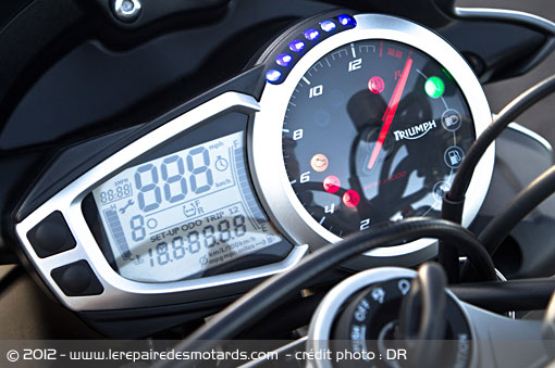 Compteur Triumph Street Triple 675 R