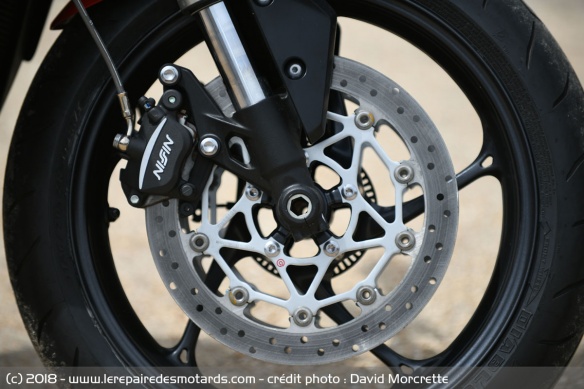 Frein avant de la Triumph Street Triple S A2
