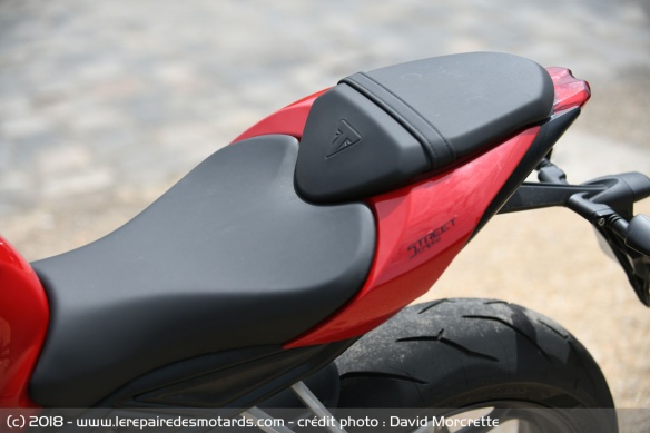 Selles de la Triumph Street Triple S A2