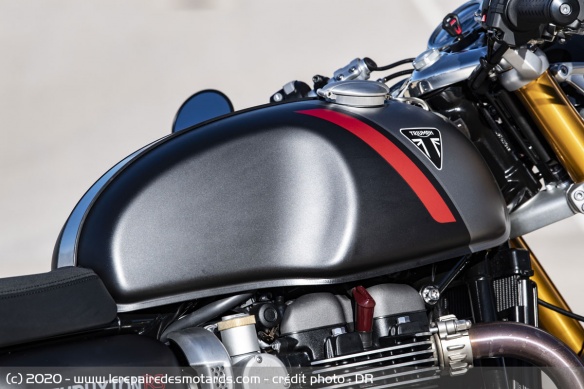 Le réservoir de 14,5 litres de la Thruxton RS