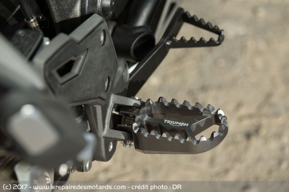 Repose-pied de la Triumph Tiger 1200 XCa
