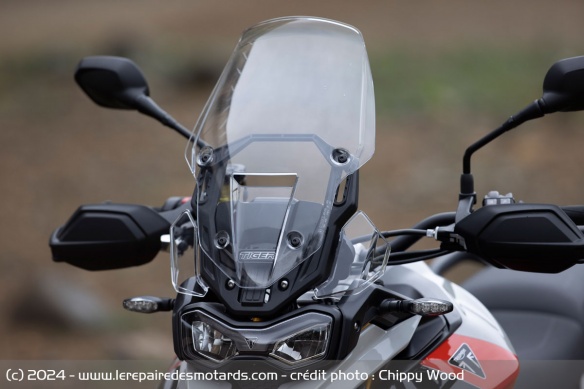 La bulle réglable de la Triumph Tiger 900 Rally Pro