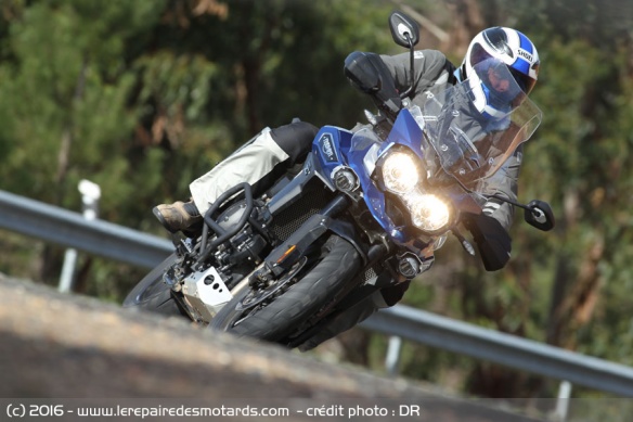 Tiger Explorer XCa sur route