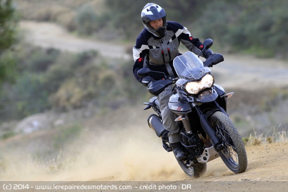 Triumph Tiger XCx sur piste