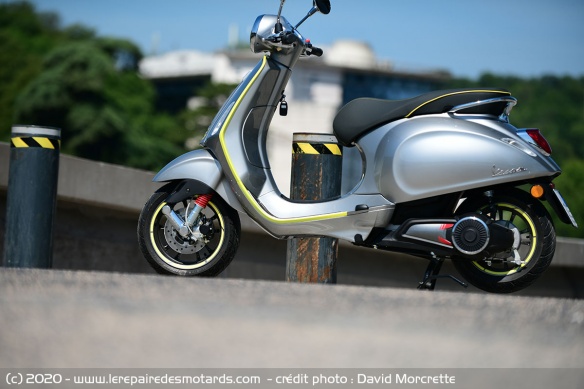 Scooter électrique Vespa Elettrica