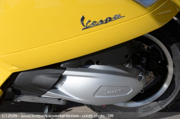 Moteur de la Vespa GTS 300 HPE