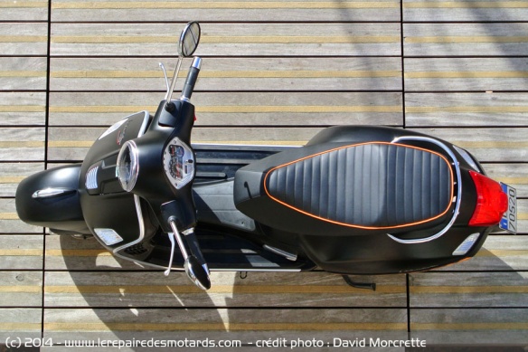 Vue de dessus du Vespa GTS 125 Super ie