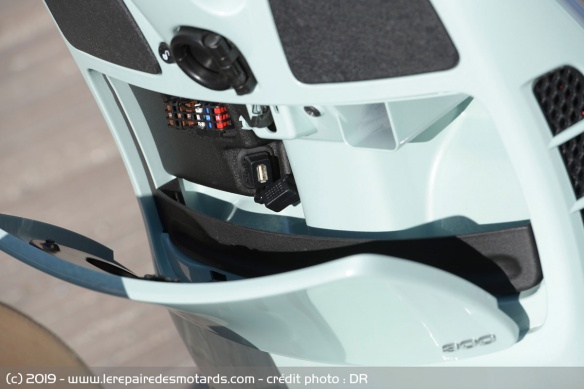 Vide-poche de la Vespa GTS 300 HPE Vide-poche de la Vespa GTS 300 HPE