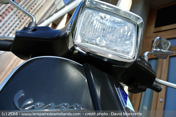 Phare Vespa S 125