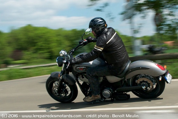 Victory Gunner sur route