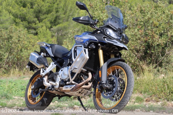 Essai de la Voge DS 900 X