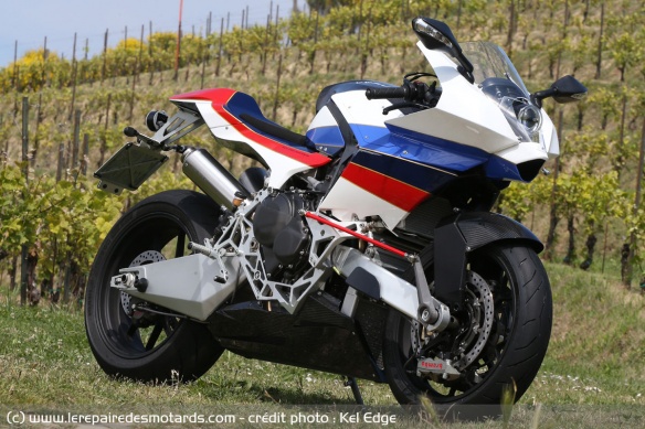 La Vyrus 986 M2 Strada est une véritable oeuvre d'art sur deux roues