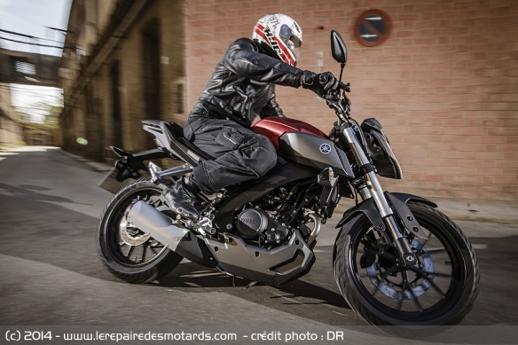 Yamaha MT en ville