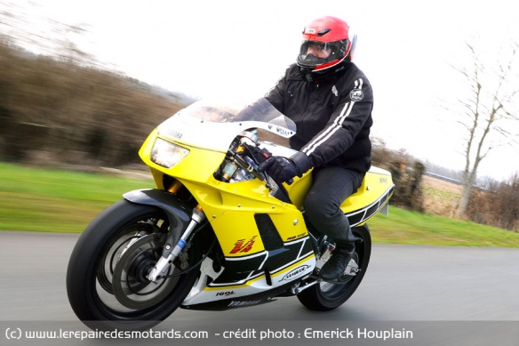 Yamaha 500 Sambiase sur nationale