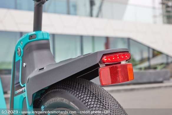 Feu arrière à LED