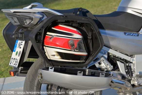 Contenance valises Yamaha FJR 1300
