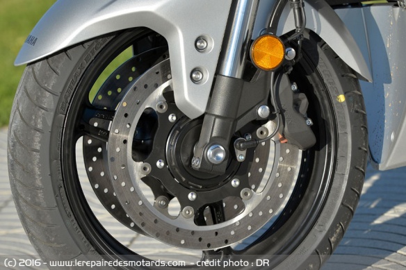Freins Yamaha FJR 1300 AE