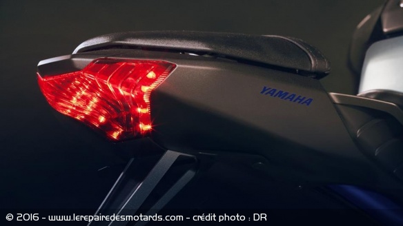 Le feu arrière à leds de la Yamaha MT-07