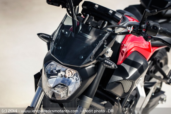 Phare avant et bulle Yamaha MT-07