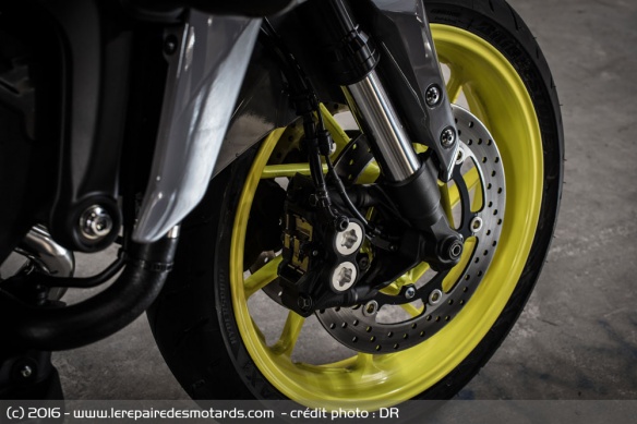 Freins de la Yamaha MT-09