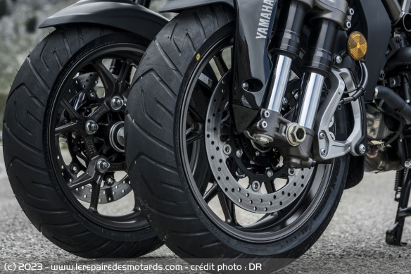 Le frein avant de la Yamaha Niken GT