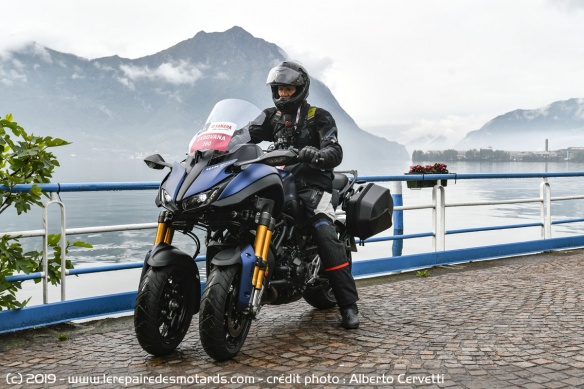 En selle sur la Yamaha Niken GT