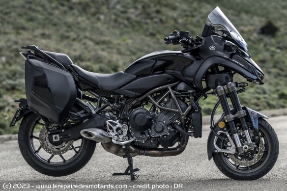 La Yamaha Niken GT 2023