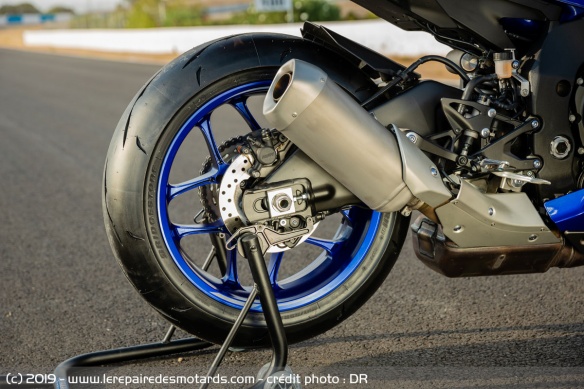 Silencieux de la Yamaha YZF-R1