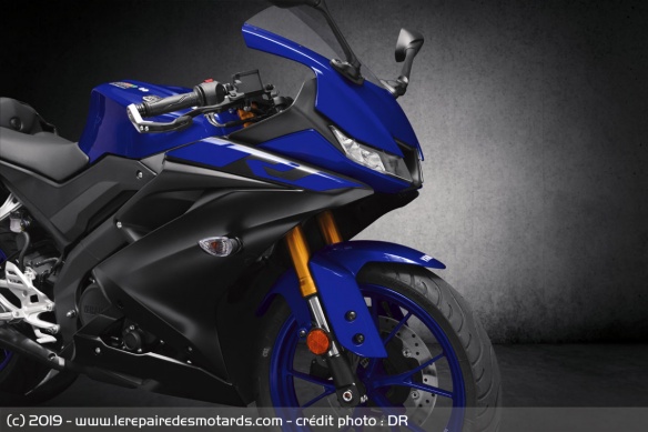 Fourche de la Yamaha YZF-R125