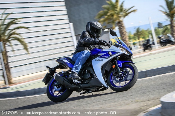 Essai Yamaha R3 en ville
