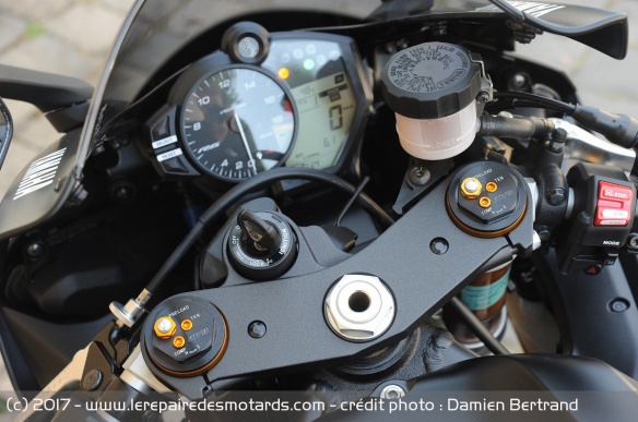 Compteur de la Yamaha YZF-R6