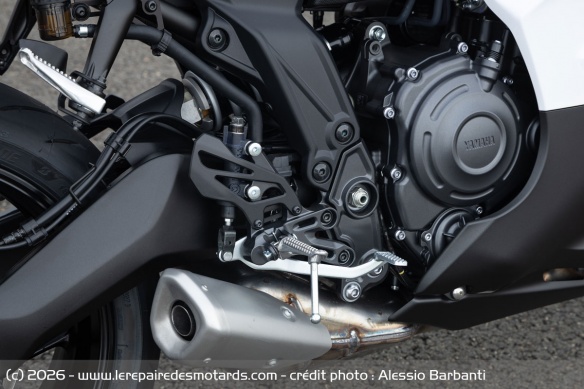 Le moteur bicylindre CP2 de la Yamaha R7