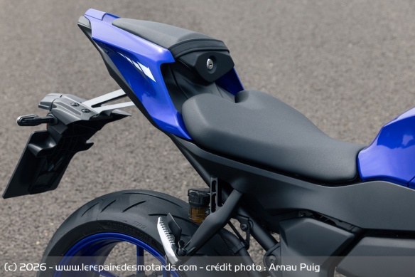 La selle de la Yamaha R7