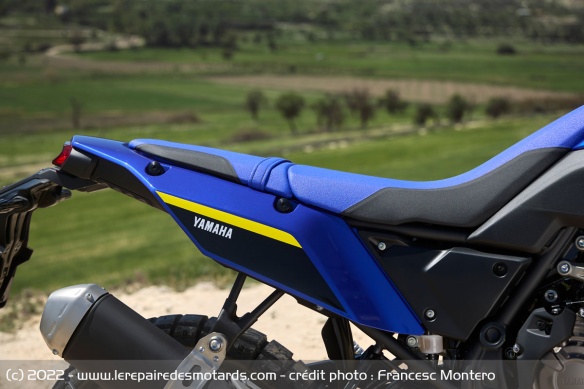 La selle biplace de la Yamaha Ténéré 700 World Raid