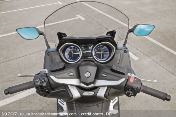 Comteur du Yamaha TMax DX
