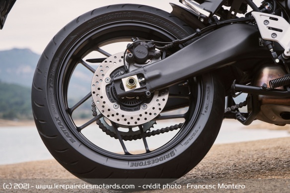 La Tracer 9 reçoit des Bridgestone Battlax T32 et de nouvelles jantes