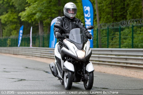 Freinage ABS Yamaha Tricity