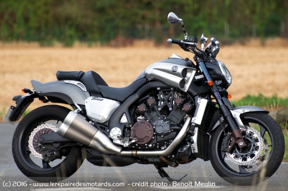 Essai de la Yamaha Vmax en full