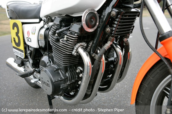 Le moteur de 1.102 cm3 développait 95 ch