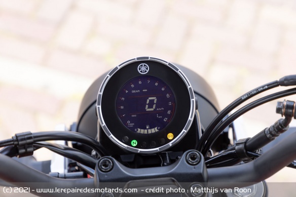 Le compteur de la Yamaha XSR 125