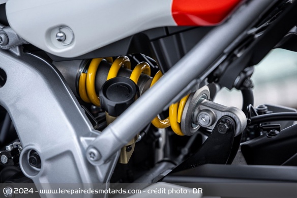 L'amortisseur central de la Yamaha XSR900 GP