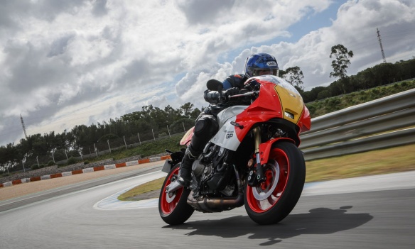 Essai moto Yamaha XSR900 GP Essai moto Yamaha XSR900 GP