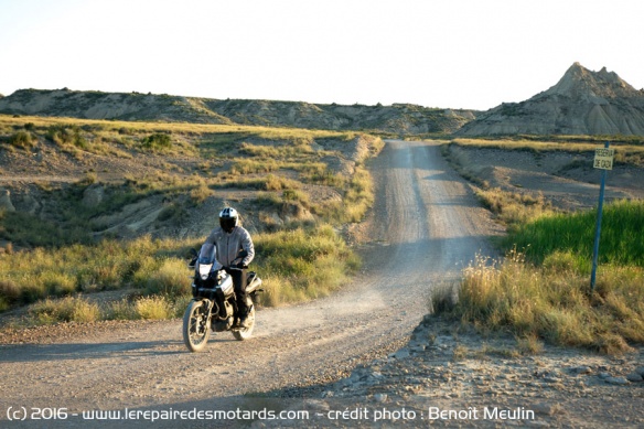 Essai Yamaha XT660Z Ténéré : a l'aise sur piste roulante
