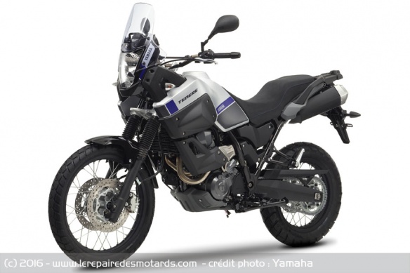 Essai Yamaha XT660Z Ténéré : photo studio trois quarts
