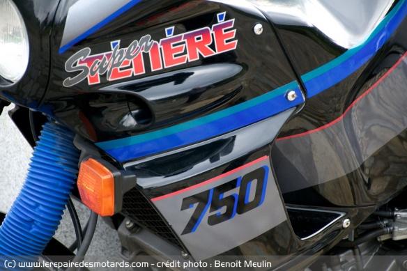 Carénage de la Yamaha XTZ 750 Super Ténéré