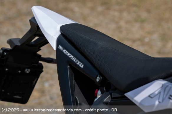 La selle monoplace est plus d&eacute;di&eacute;e au sport qu'au confort