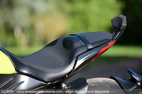 Selle bien faite et élégante pour le pilote
