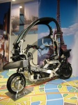 Stand BMW - C1 dénudé
