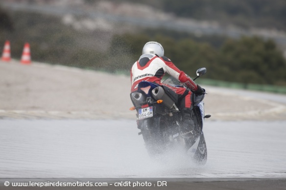 Quels pneus pour votre roadster ou votre sportive?